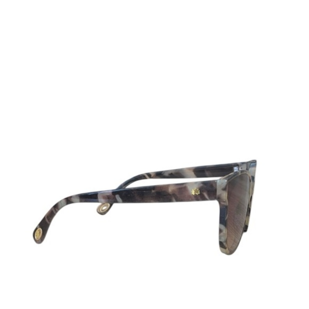 Lele Sadoughi Brooklyn Brown Oversized Tortoise Sunglasses - Picture 5 of 9